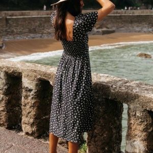 Billabong puff sleeve Midi dress